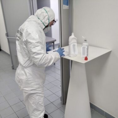 cc18122e-7c2e-4398-ac0b-e942515c3a47